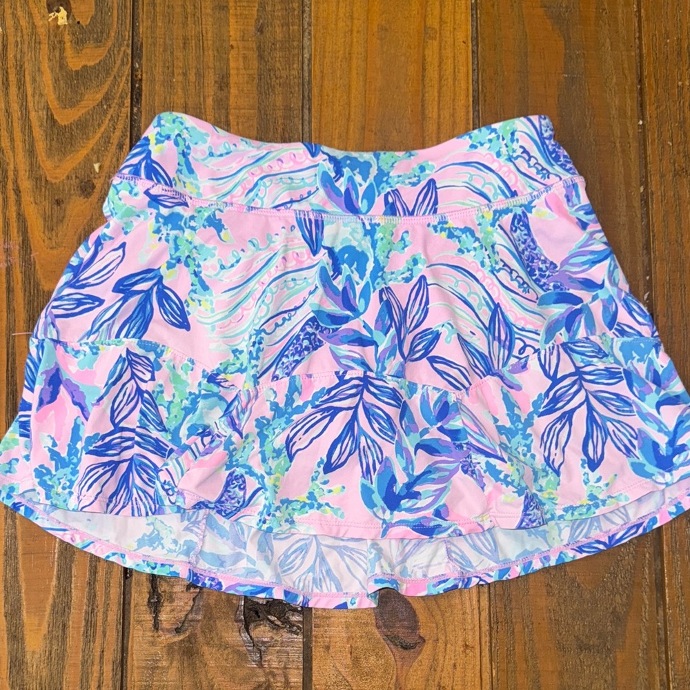 Lilly Pulitzer LUXLETIC SKORT SIZE XS NWOT SO CUTE!